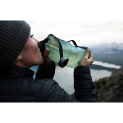 Hydrapak Seeker 2L -Camp and Hike Store 10091