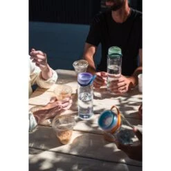 Hydrapak Recon 1L -Camp and Hike Store Denver Lifestyle Shoot PBSport HPRecon 15