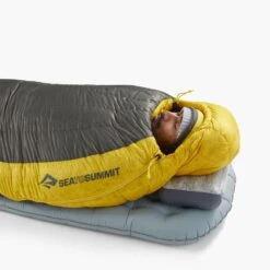 Sea To Summit Spark Down Sleeping Bag -18°C -Camp and Hike Store SparkDownSleepingBag7C 45FRegular ASL041072 050101 MODEL 1 71fd7921 e2c2 472b aa69 2c402d7ff7ba