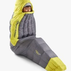 Sea To Summit Spark Womens Down Sleeping Bag -1°C 20 Sea To Summit Spark Womens Down Sleeping Bag -1°C -Camp and Hike Store SparkDownSleepingBagWomens7C 45FRegular ASL041071 331701 MODEL 2 e59a4a68 d181 482d b90e 12bdacf530ff