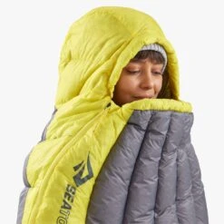 Sea To Summit Spark Womens Down Sleeping Bag -9°C -Camp and Hike Store SparkDownSleepingBagWomens7C 45FRegular ASL041071 331701 MODEL 3 22c6b8b9 4281 4abe b434 d8a41233fe05