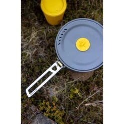 Sea To Summit Frontier Ultralight One Pot Cook Set (1 Person, Small 3 Piece) -Camp and Hike Store Trailblazer Brand Lifestyle 73