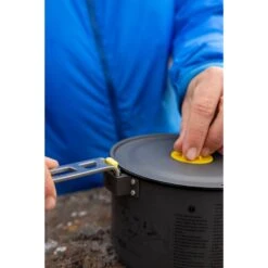 Sea To Summit Frontier Ultralight Pot - 2L -Camp and Hike Store Trailblazer Brand Lifestyle 90 3cb52168 532b 45aa 9137 92a7b1a19e8b