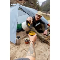 Sea To Summit Frontier Ultralight Collapsible Dinnerware Set (1 Person 3 Piece) -Camp and Hike Store Wayfarer Brand Lifestyle 3