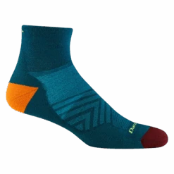 Darn Tough Men's Run Quarter Ultra-Lightweight Running Sock