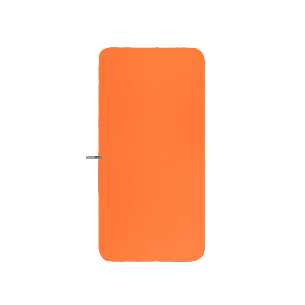 Sea To Summit Pocket Towel 4 Sea To Summit Pocket Towel - Image 2