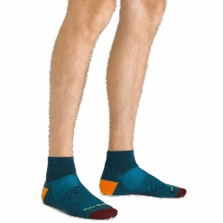 Darn Tough Men's Run Quarter Ultra-Lightweight Running Sock -Camp and Hike Store suopdvnrhgqsnd4zbs3q 1800x1800 833e79a4 bb9d 4b50 826b 06329a049a94